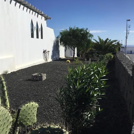 Casa Tiffany Bed & Breakfast Tias